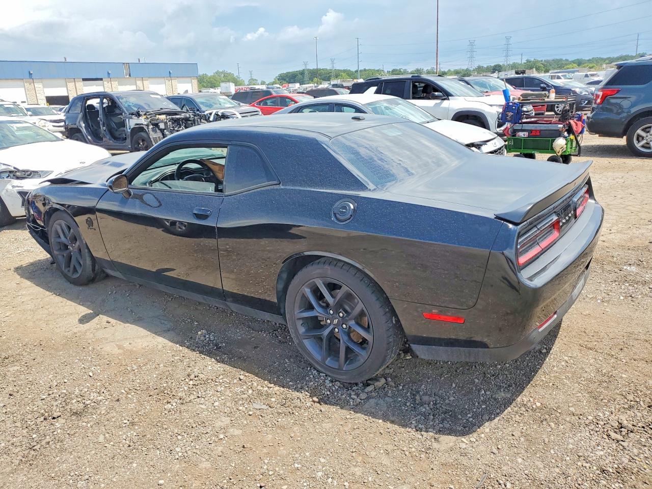 2019 DODGE CHALLENGER R/T — снимка 2