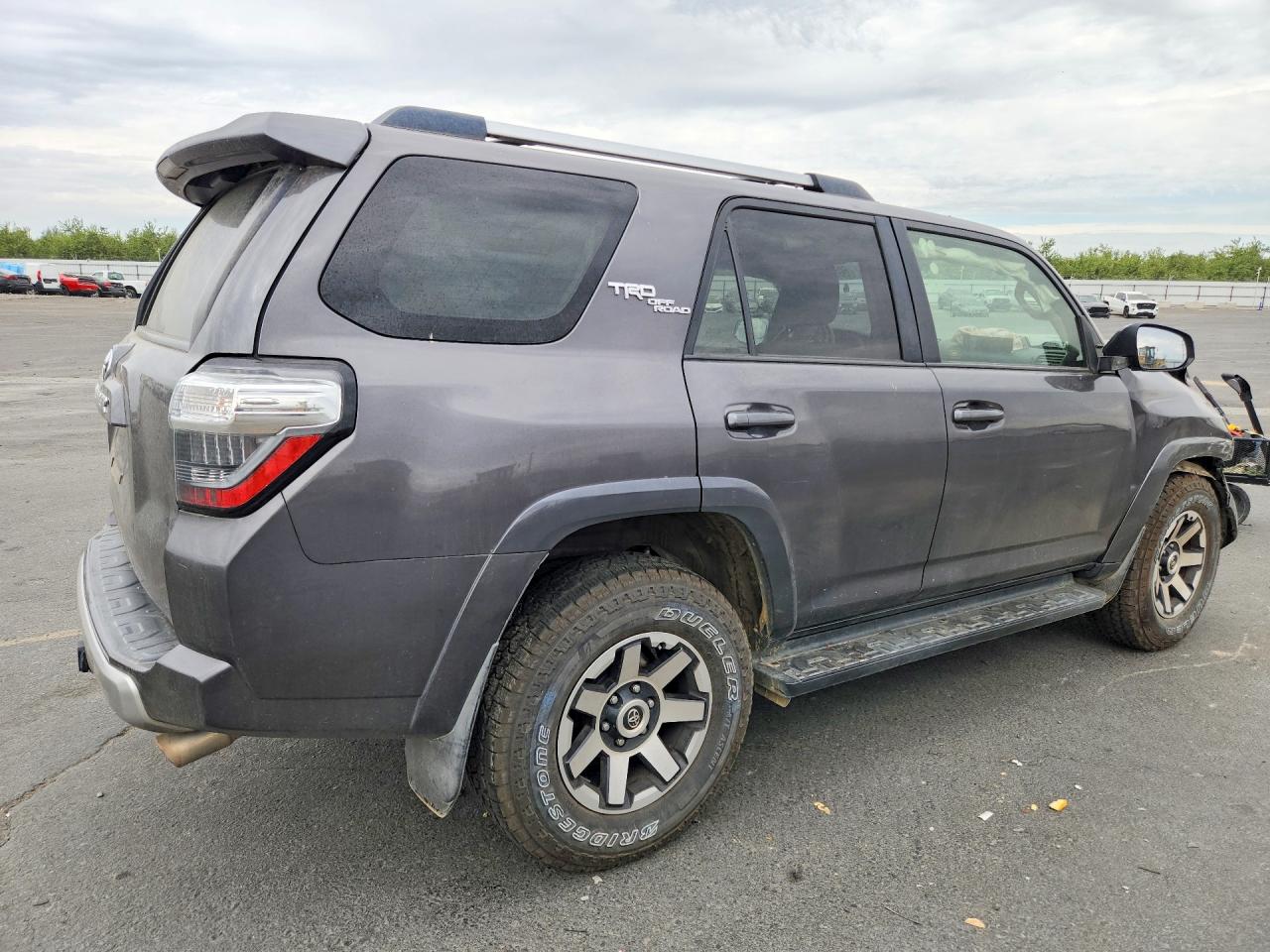 2018 TOYOTA 4RUNNER TRD OFF-ROAD — снимка 3