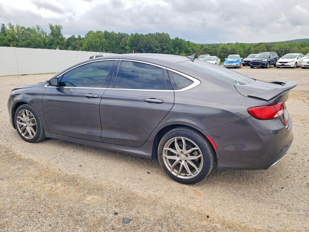 2015 CHRYSLER 200 C — снимка 2