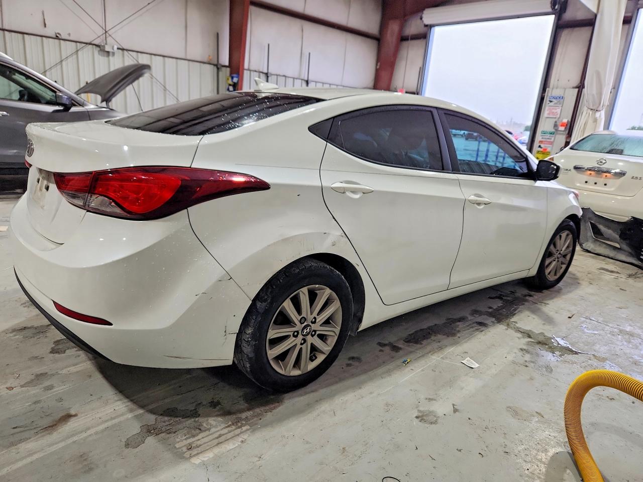 2016 HYUNDAI ELANTRA SE — снимка 3