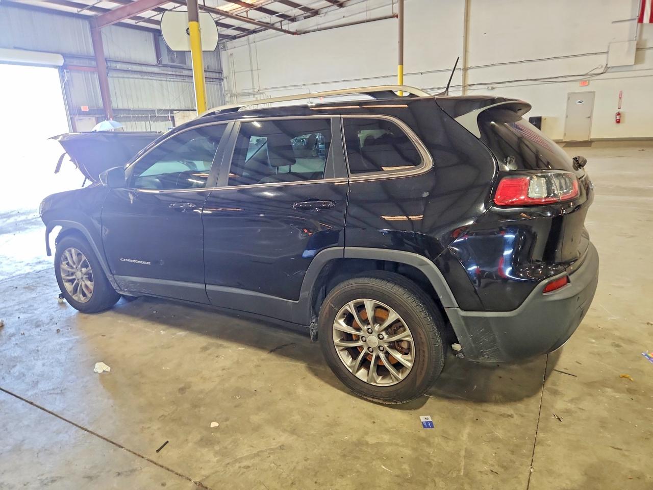 2021 JEEP CHEROKEE LATITUDE LUX — снимка 2