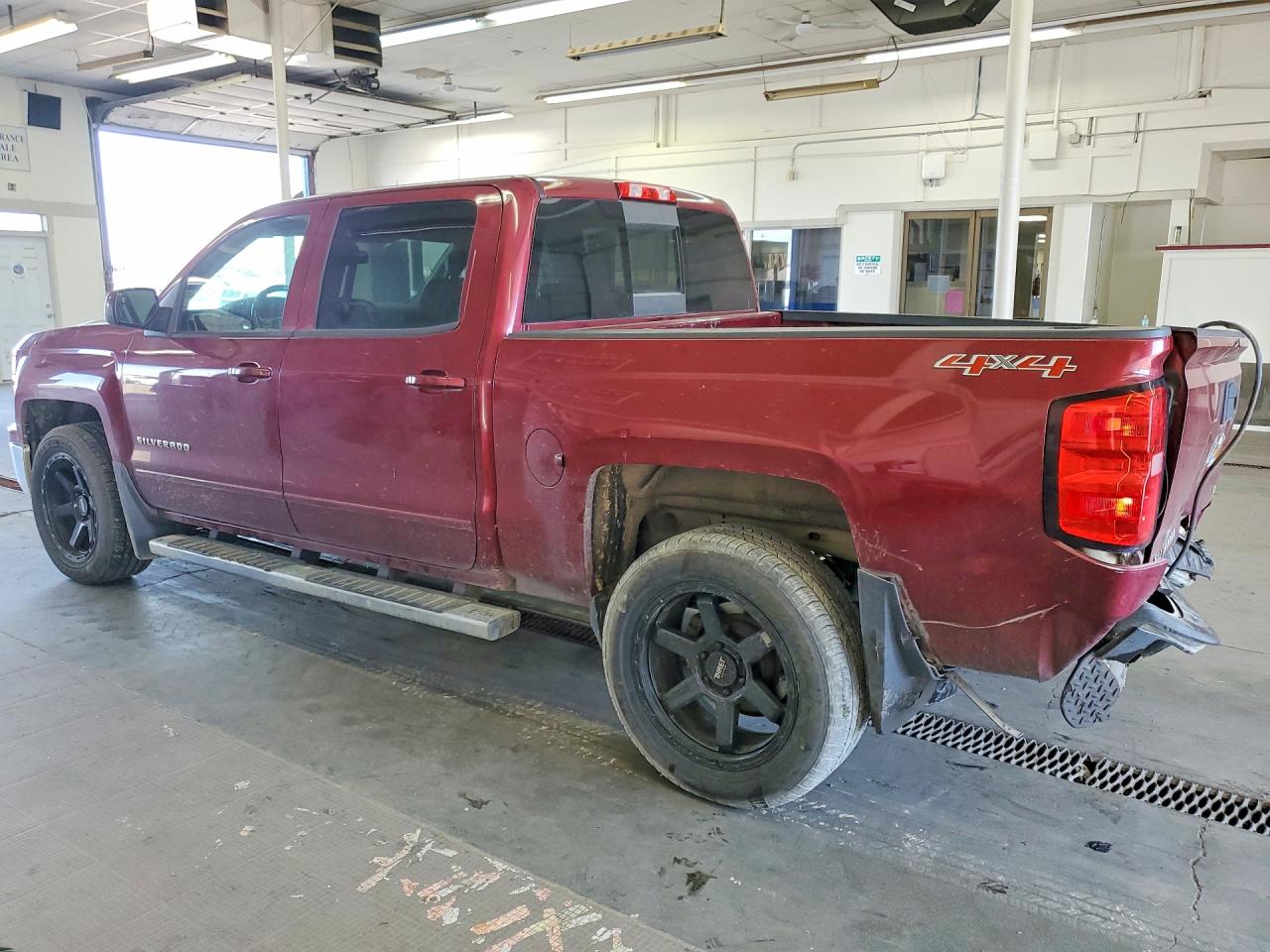 2015 CHEVROLET SILVERADO K1500 LT — снимка 2