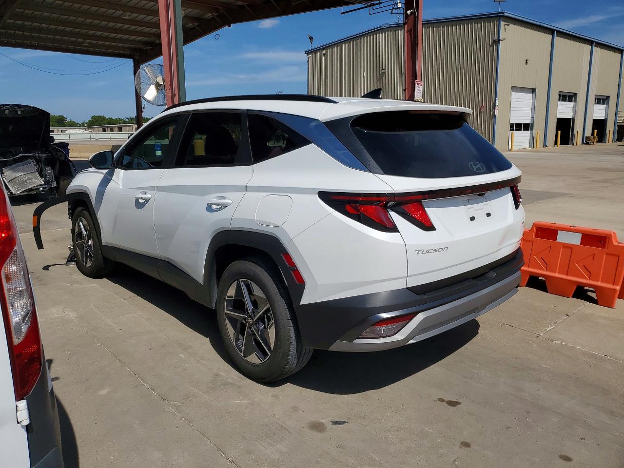 2026 HYUNDAI TUCSON SEL — снимка 2