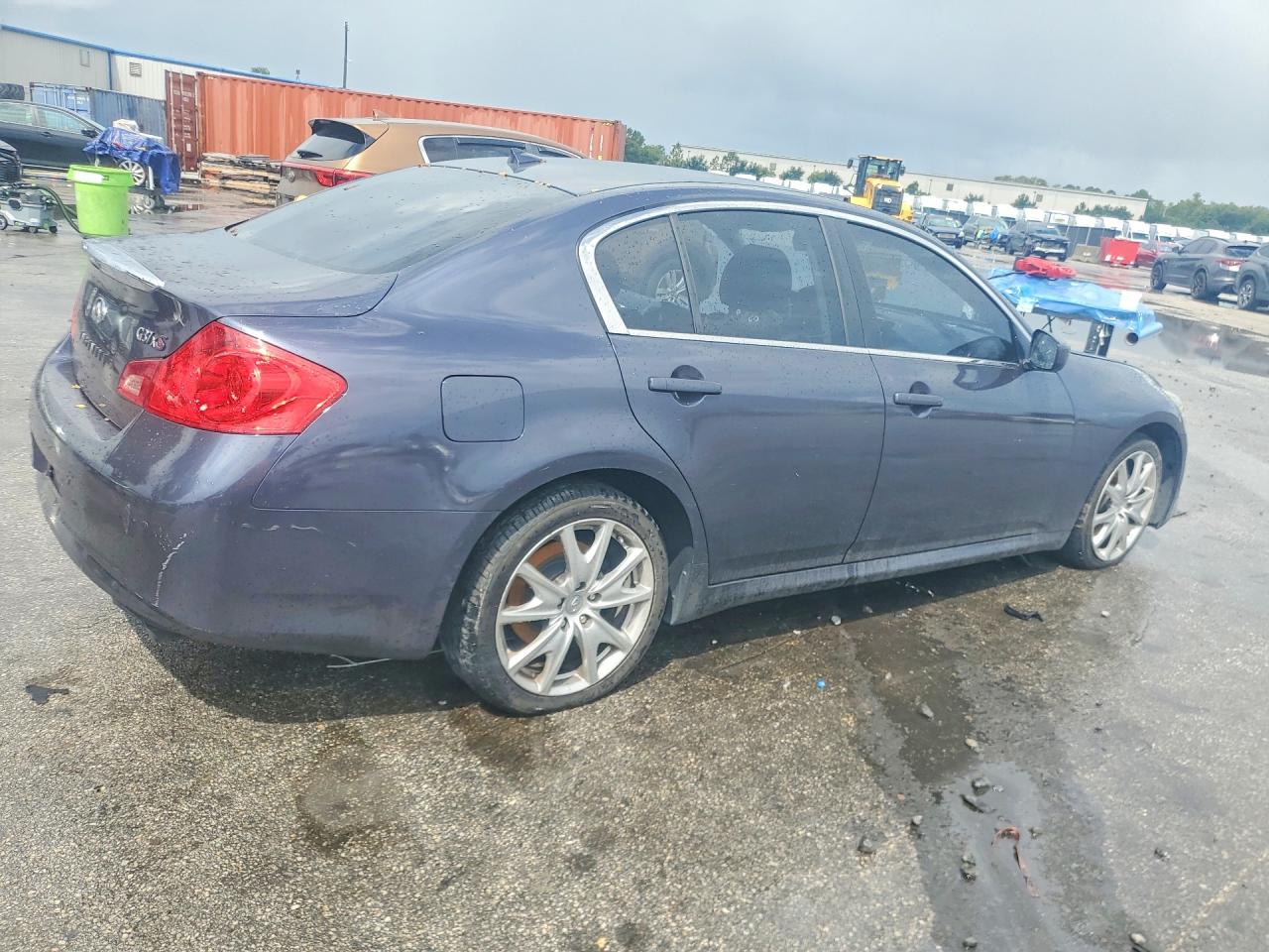 2013 INFINITI G37 — снимка 3