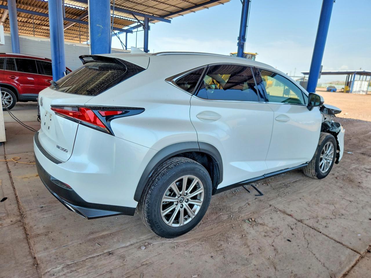 2021 LEXUS NX 300 BASE — снимка 3