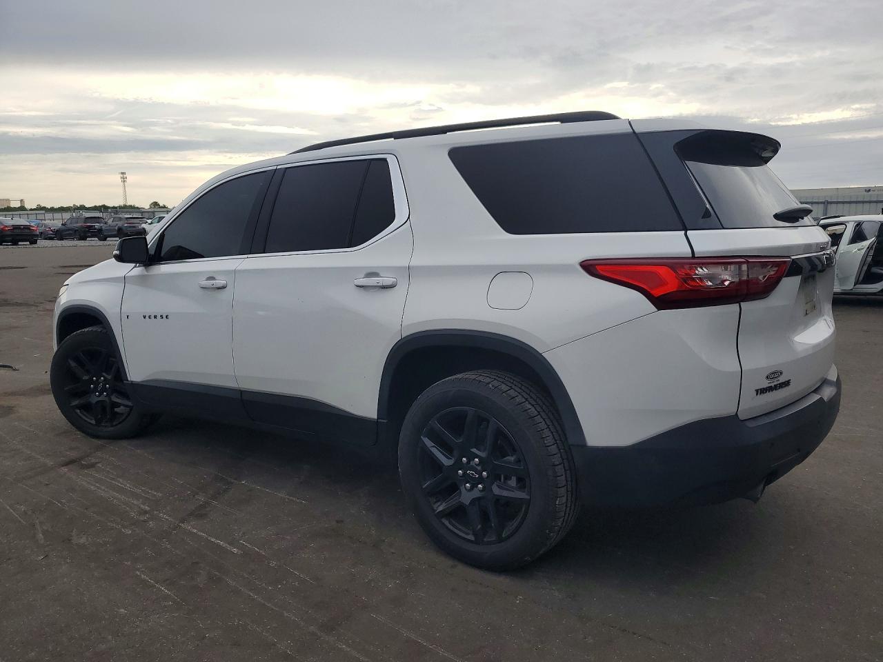 2020 CHEVROLET TRAVERSE LT — снимка 2