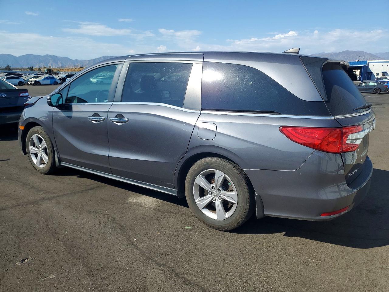 2018 HONDA ODYSSEY EX — снимка 2