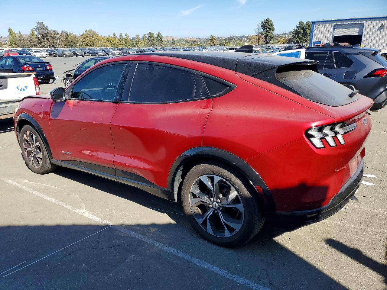 2021 FORD MUSTANG MACH-E PREMIUM — снимка 2