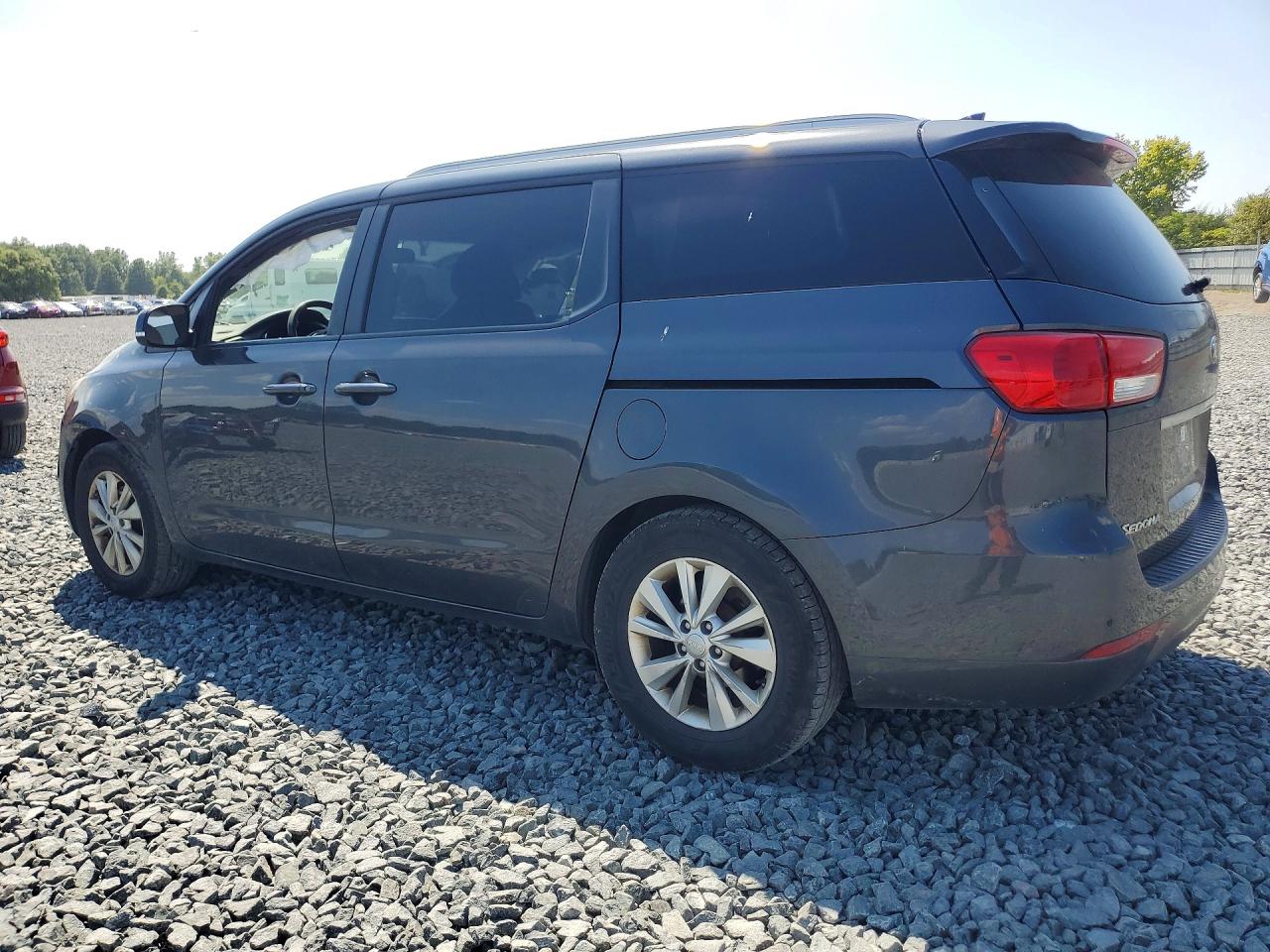 2016 KIA SEDONA LX — снимка 2
