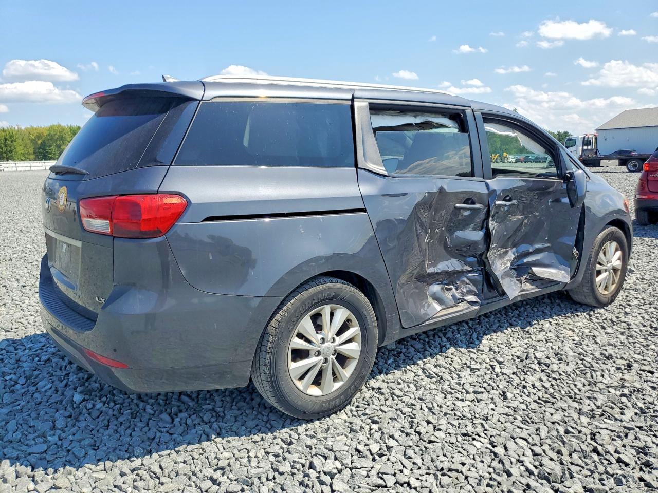 2016 KIA SEDONA LX — снимка 3