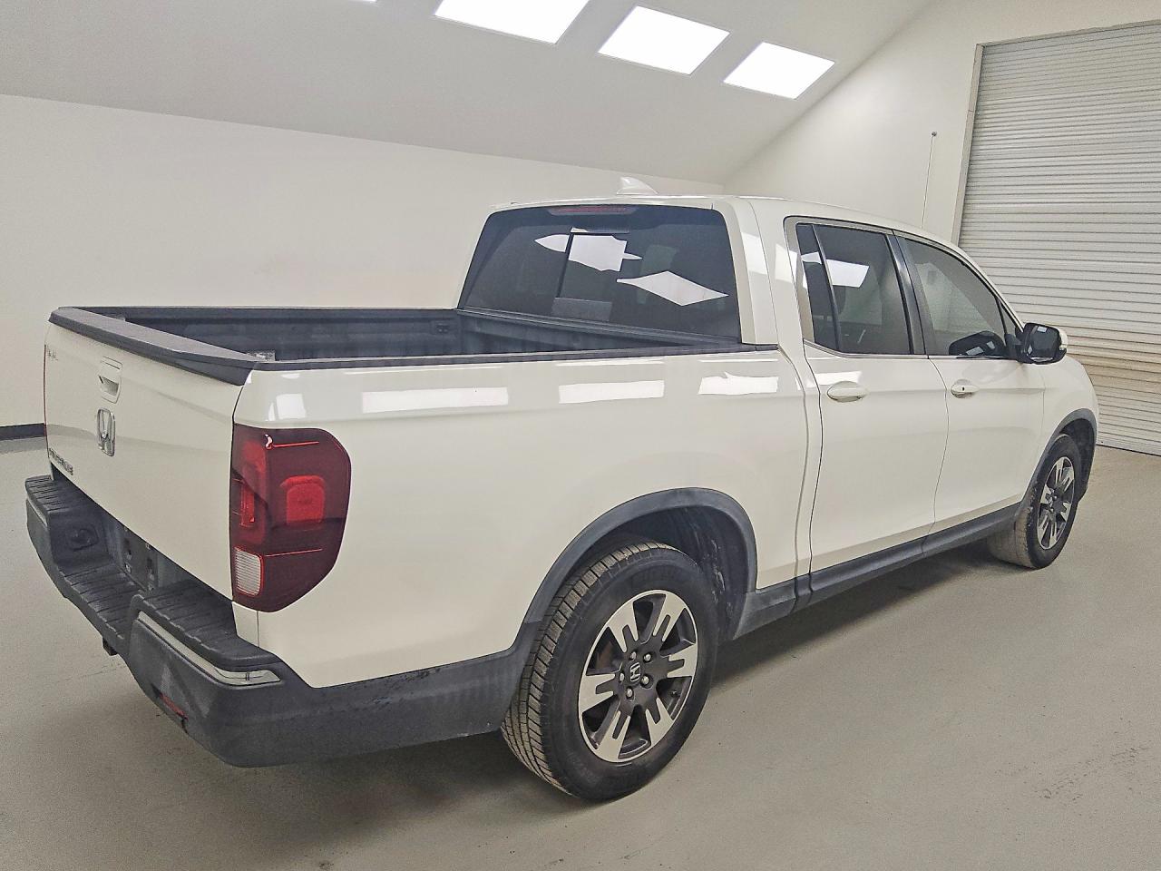 2019 HONDA RIDGELINE RTL — снимка 3