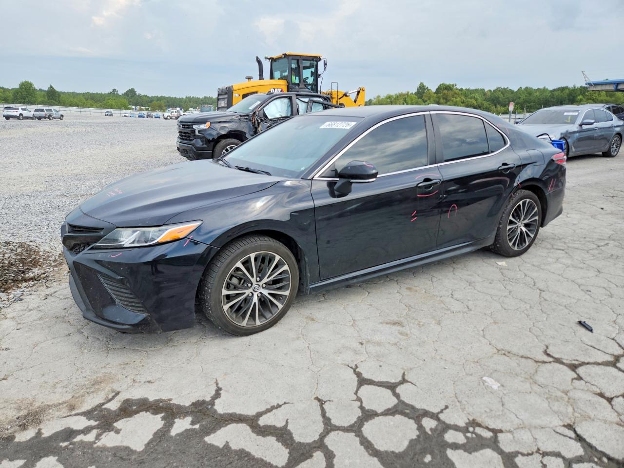 2019 TOYOTA CAMRY SE