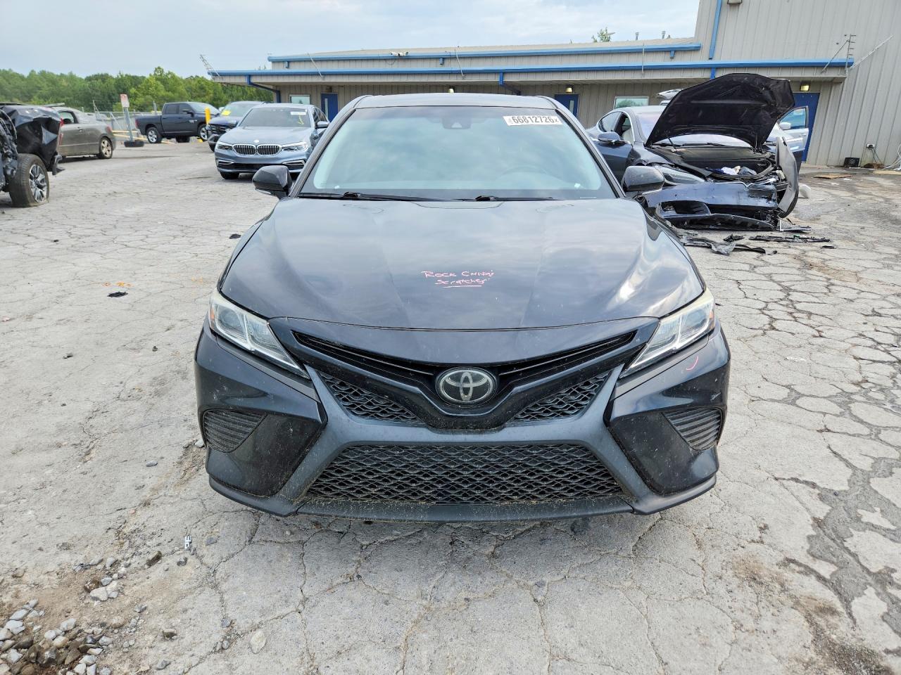 2019 TOYOTA CAMRY SE — снимка 5