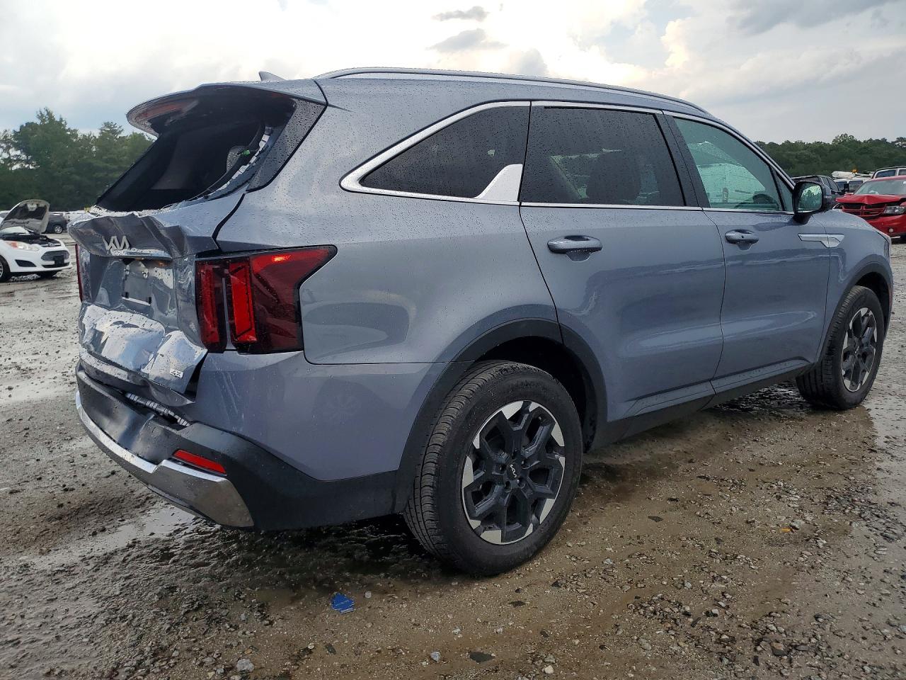 2024 KIA SORENTO S — снимка 3