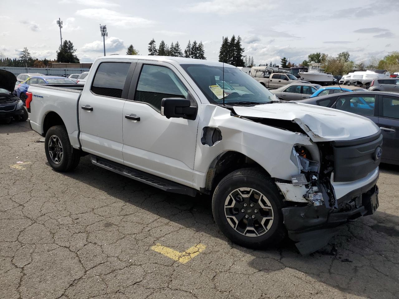 2022 FORD F150 LIGHTNING PRO — снимка 4