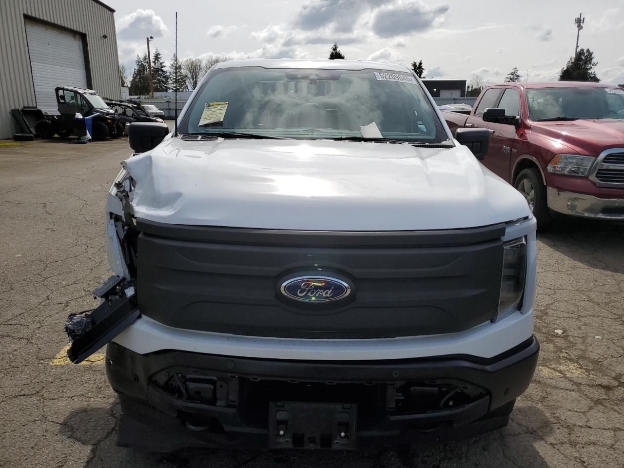 2022 FORD F150 LIGHTNING PRO — снимка 5