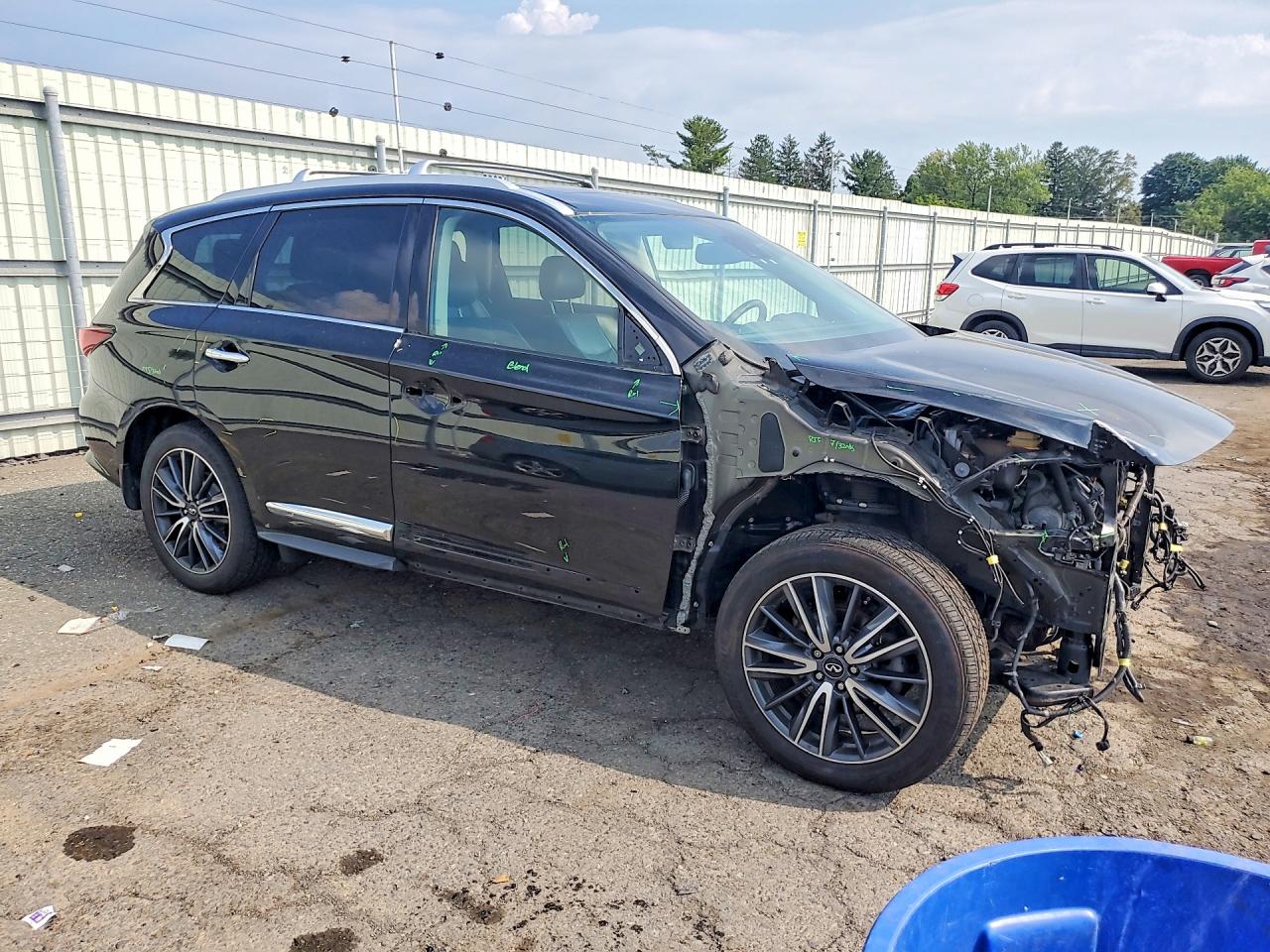 2019 INFINITI QX60 LUXE — снимка 4