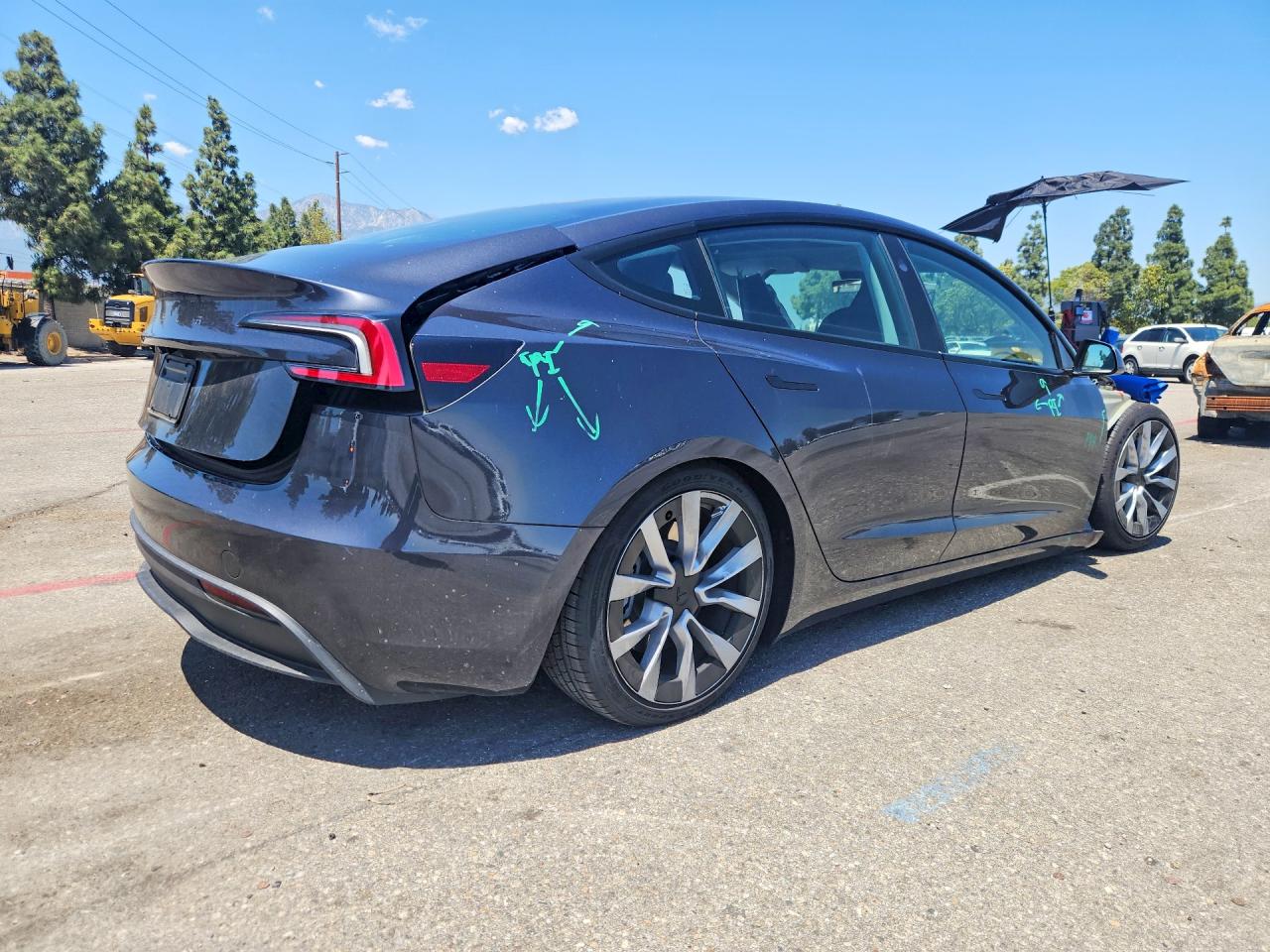 2025 TESLA MODEL 3 — снимка 3