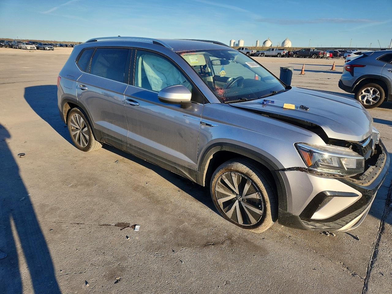 2022 VOLKSWAGEN TAOS SE — снимка 4