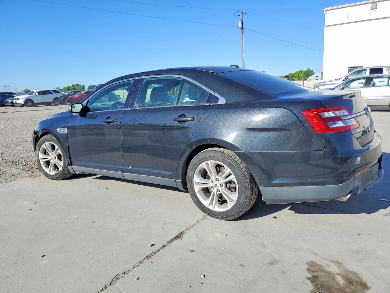 2015 FORD TAURUS SEL — снимка 2