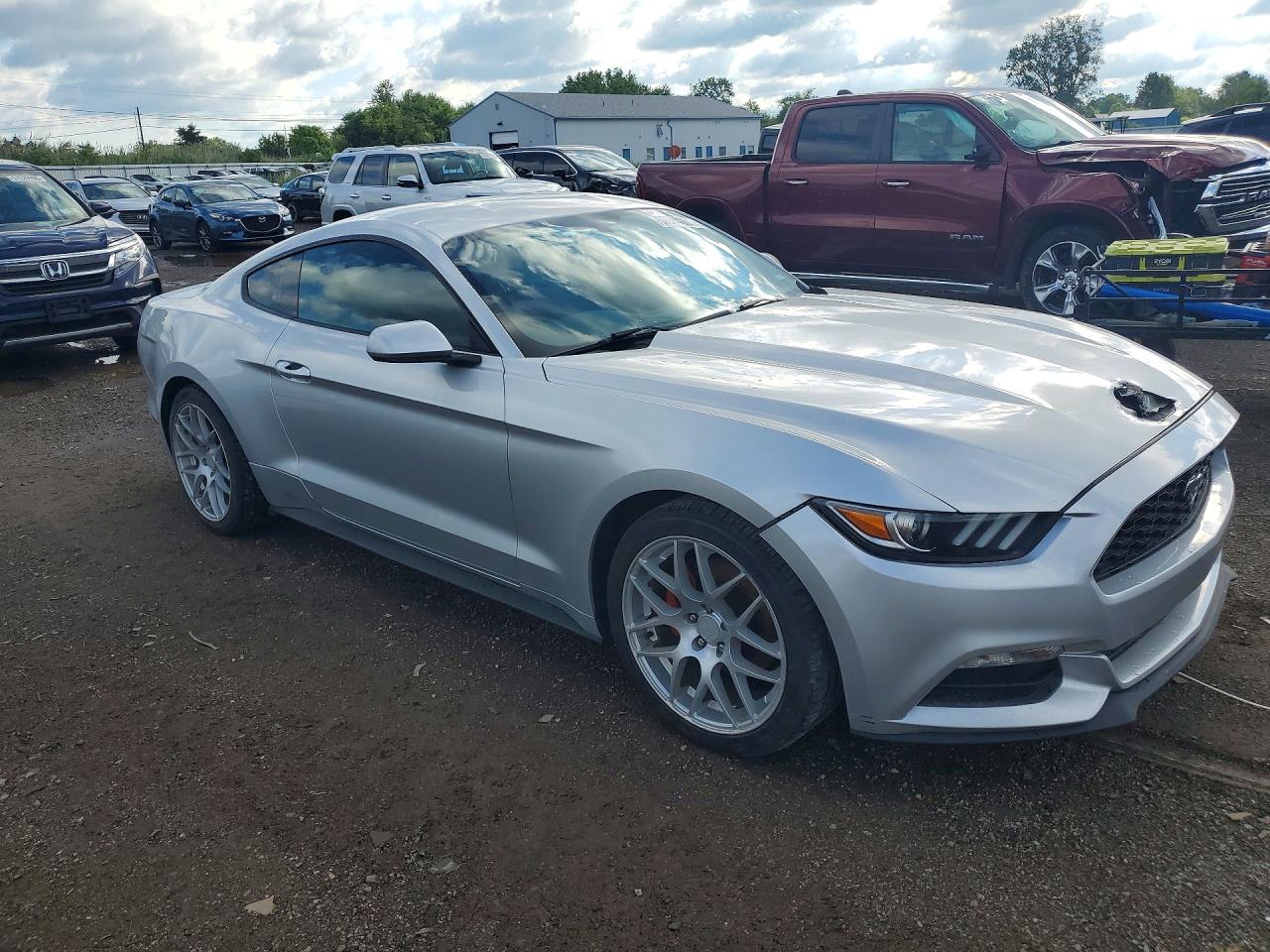2017 FORD MUSTANG — снимка 4