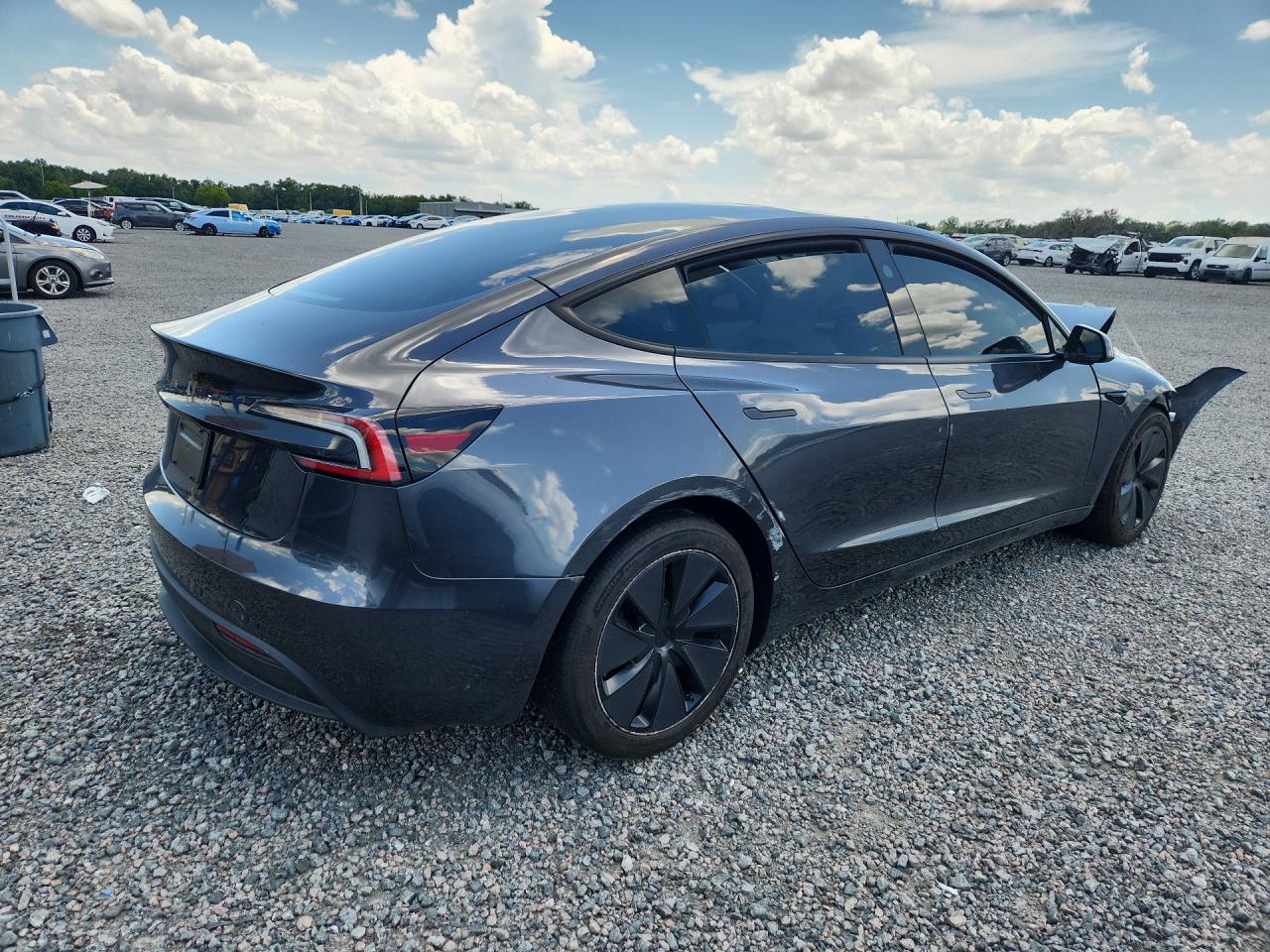 2025 TESLA MODEL 3 — снимка 3