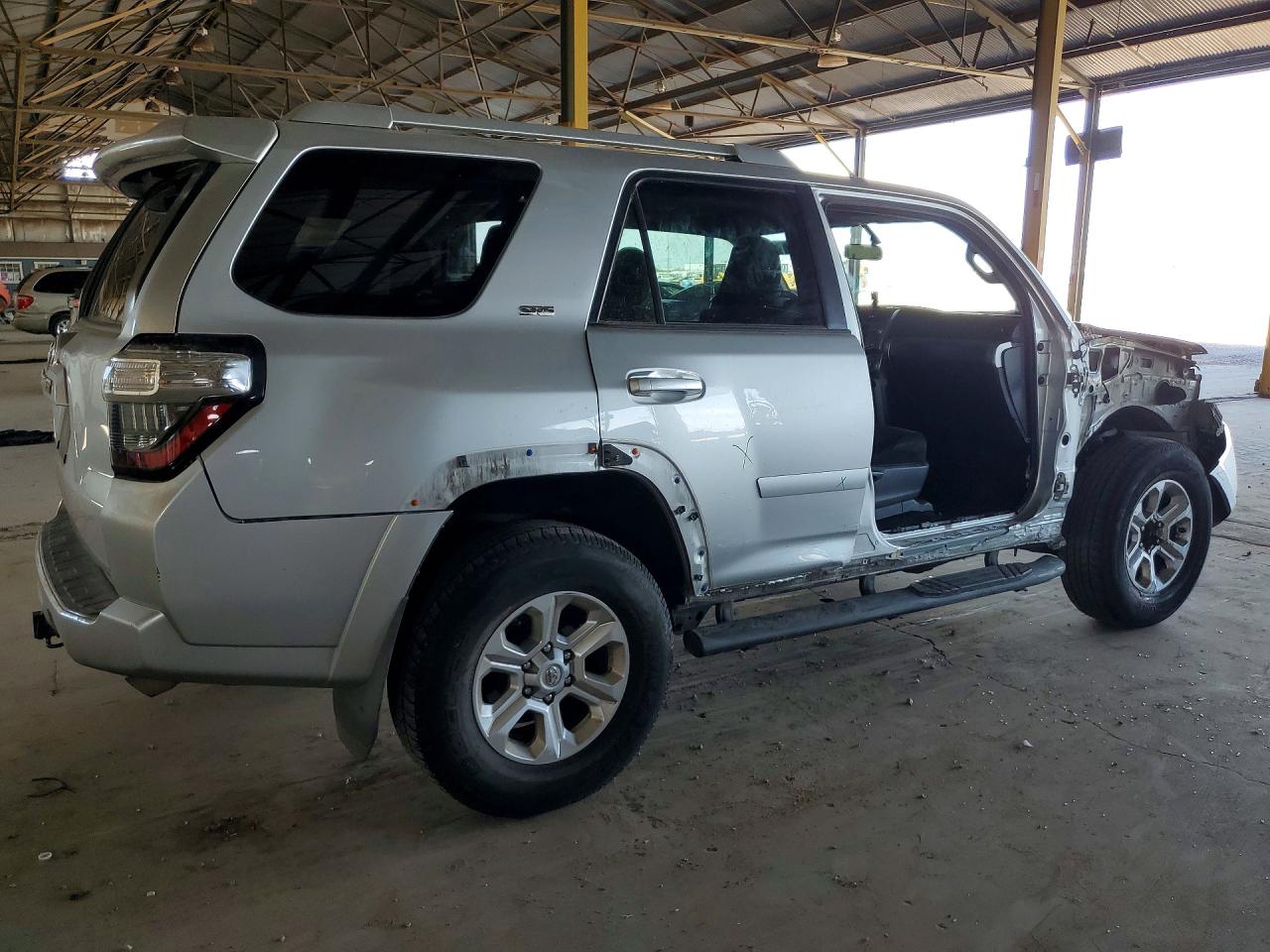 2018 TOYOTA 4RUNNER SR5 — снимка 3