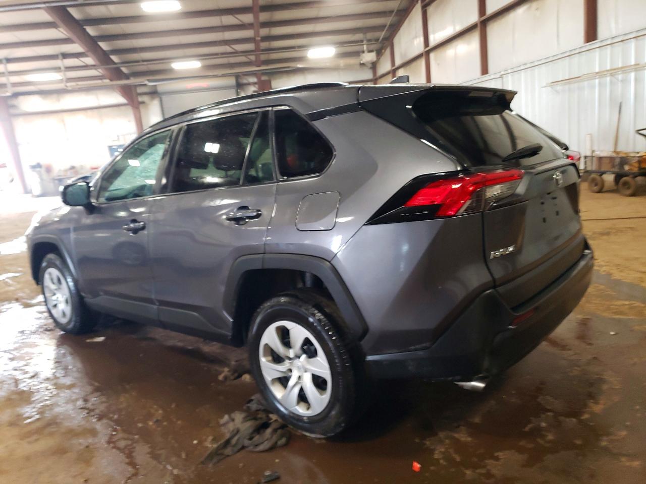 2021 TOYOTA RAV4 LE — снимка 2