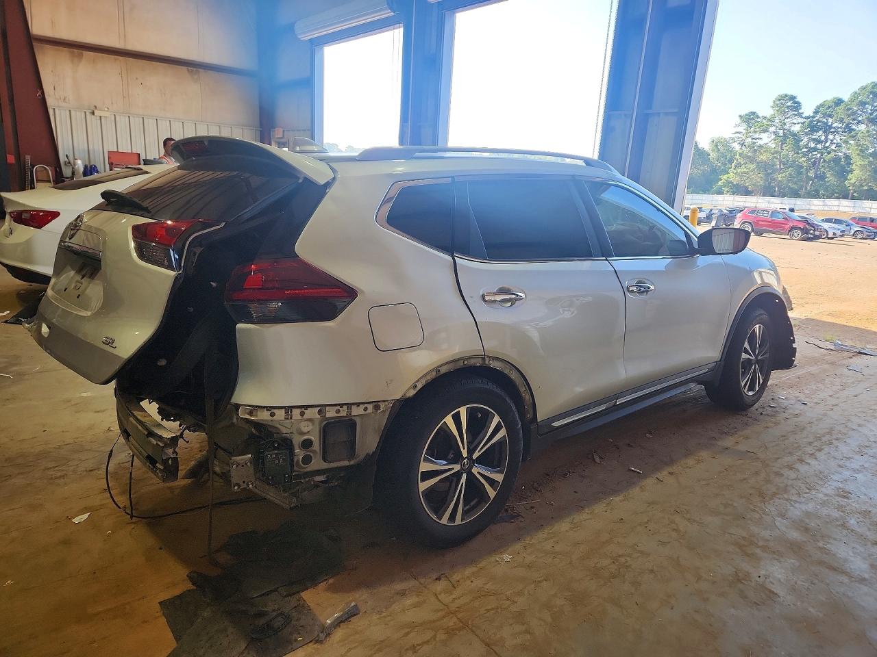 2018 NISSAN ROGUE — снимка 3
