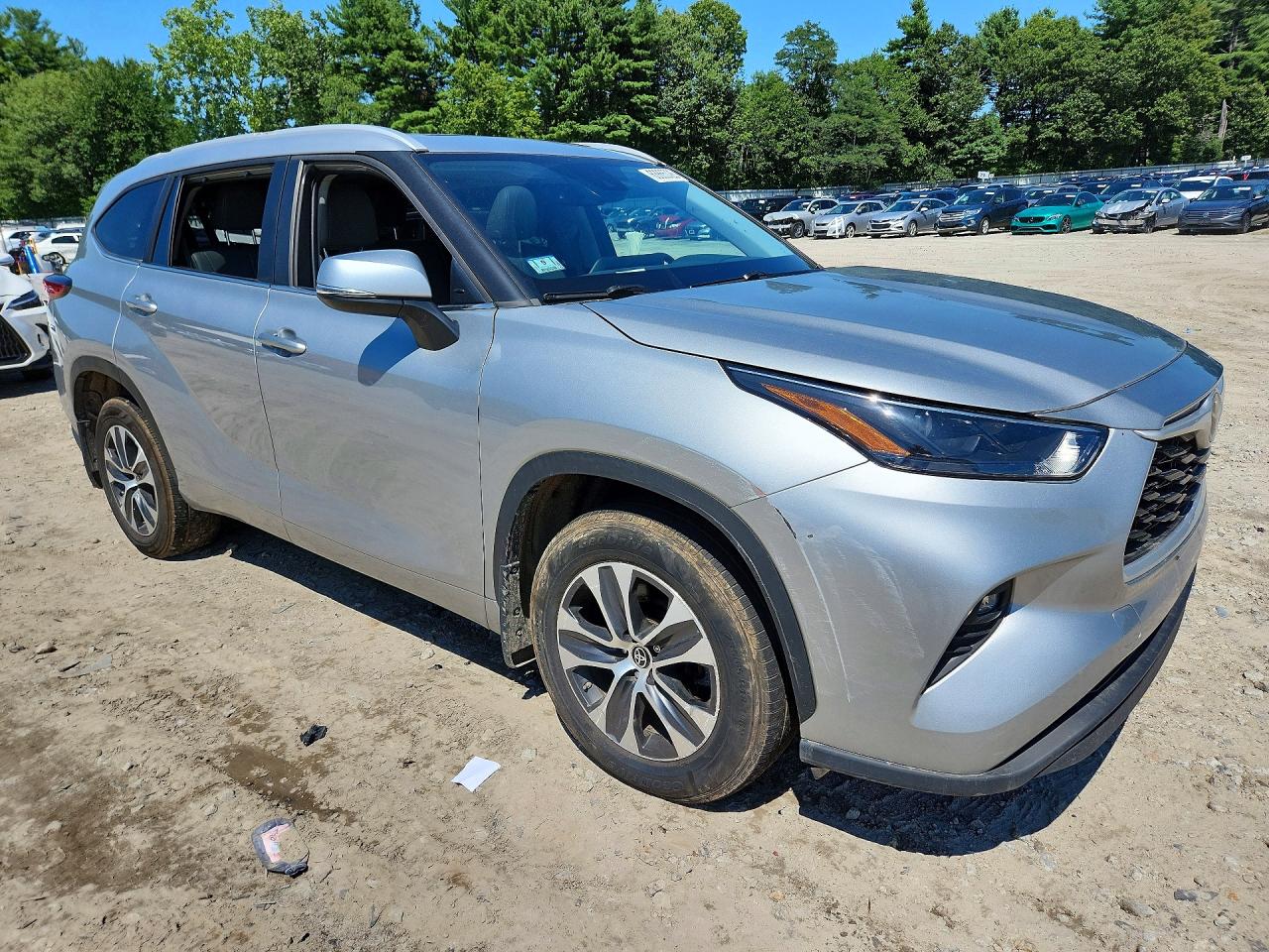 2023 TOYOTA HIGHLANDER XLE — снимка 4