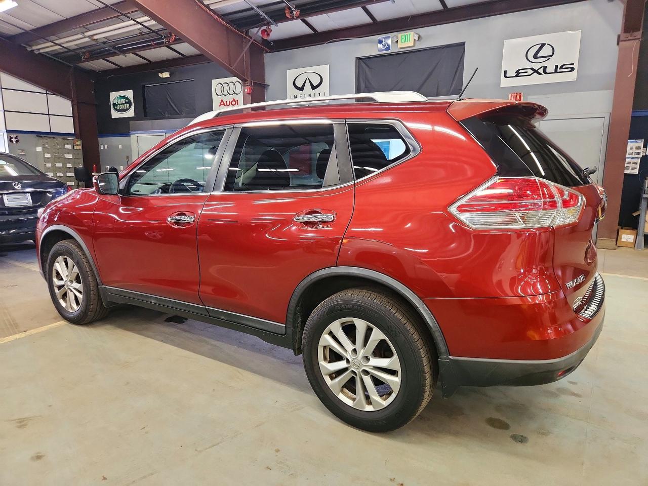 2016 NISSAN ROGUE SV — снимка 2