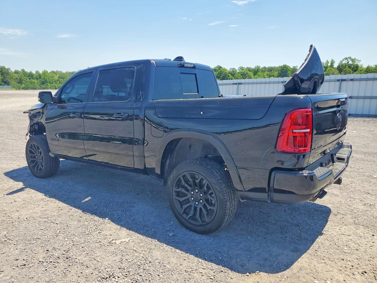 2026 RAM 1500 LIMITED — снимка 2