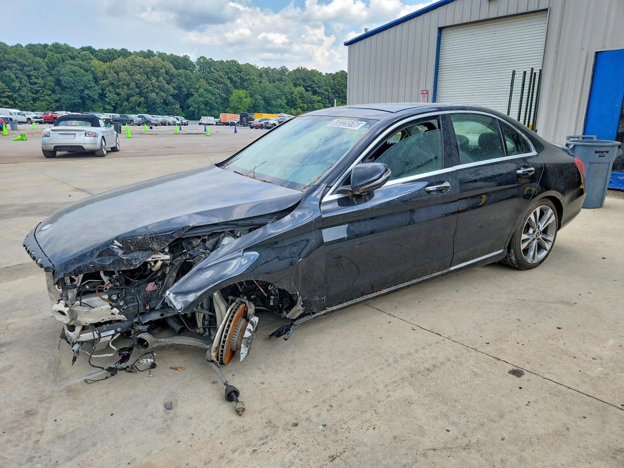 2017 MERCEDES-BENZ C 300