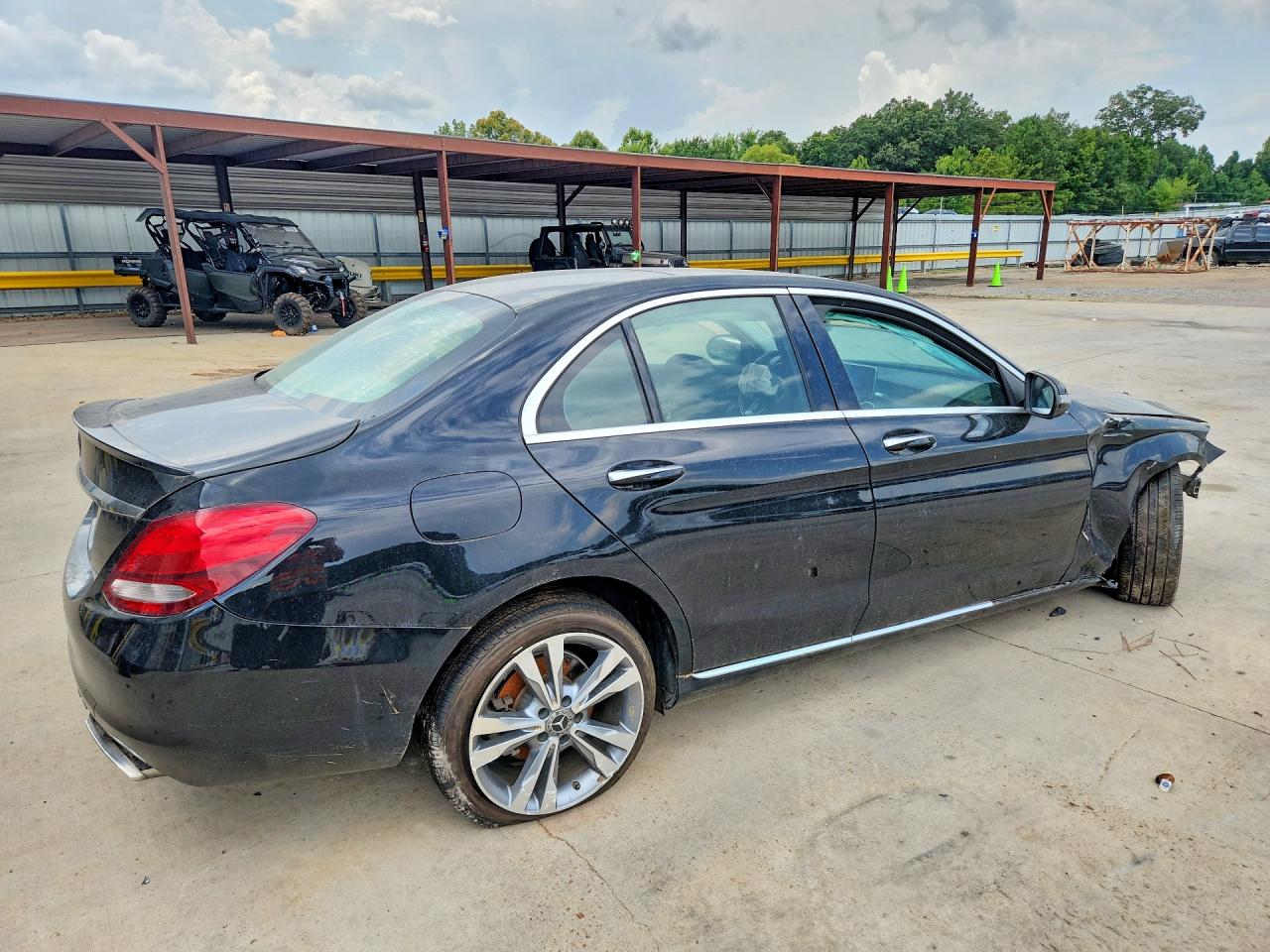 2017 MERCEDES-BENZ C 300 — снимка 3