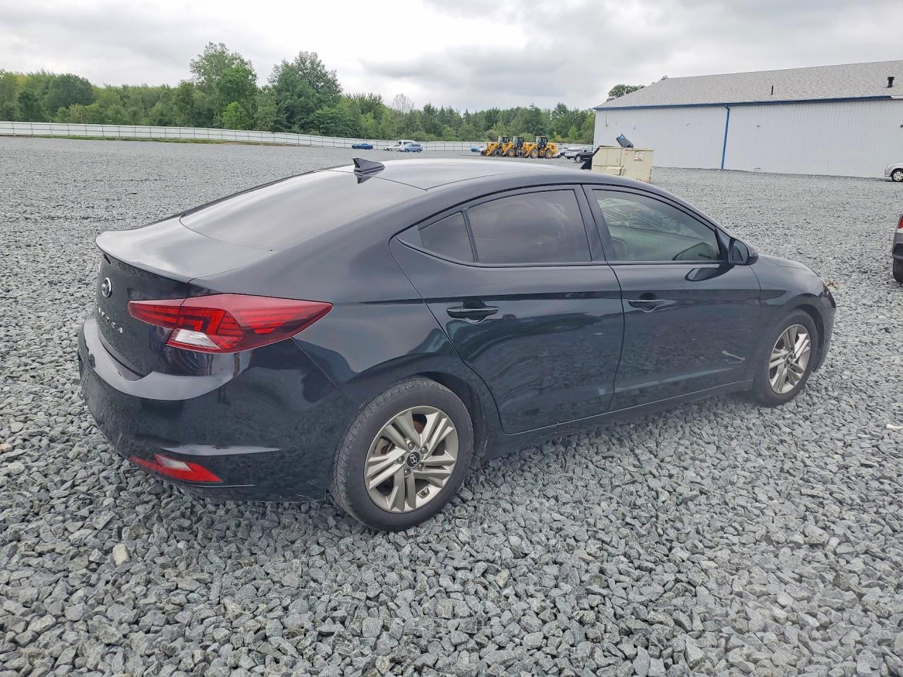 2019 HYUNDAI ELANTRA SEL — снимка 3