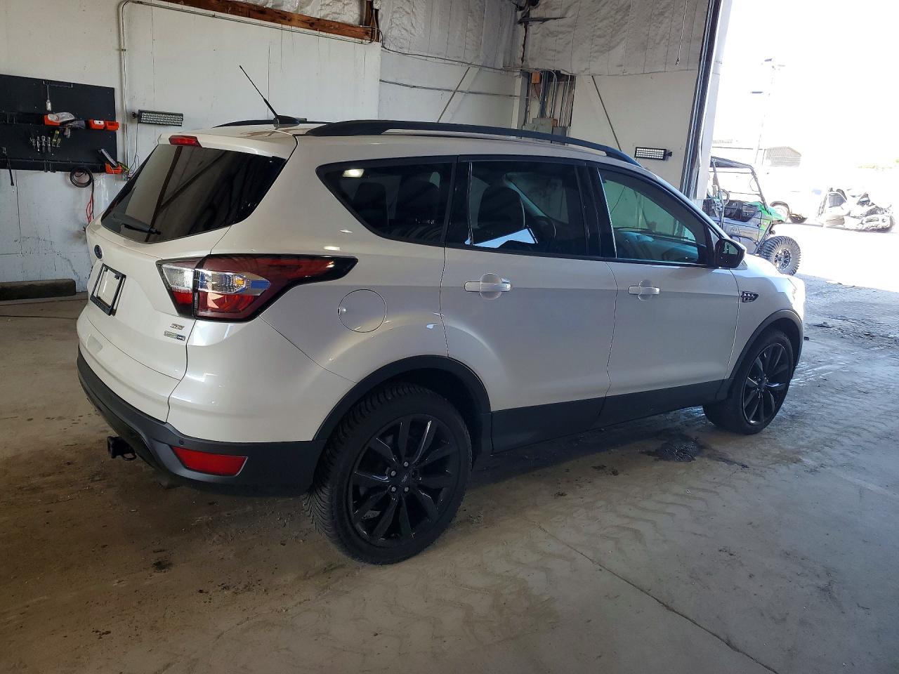 2017 FORD ESCAPE SE — снимка 3