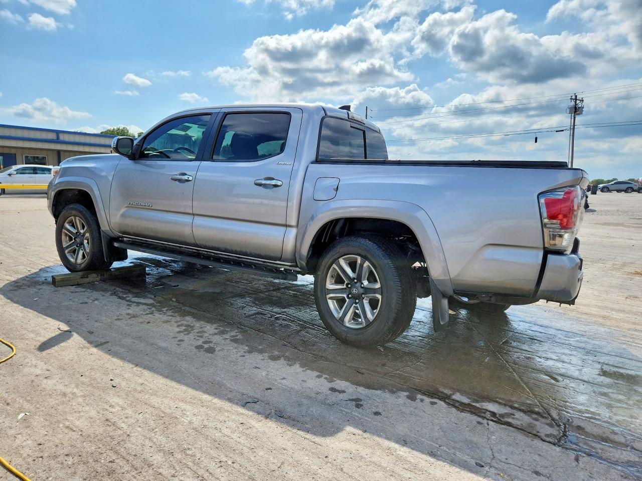 2018 TOYOTA TACOMA LIMITED — снимка 2