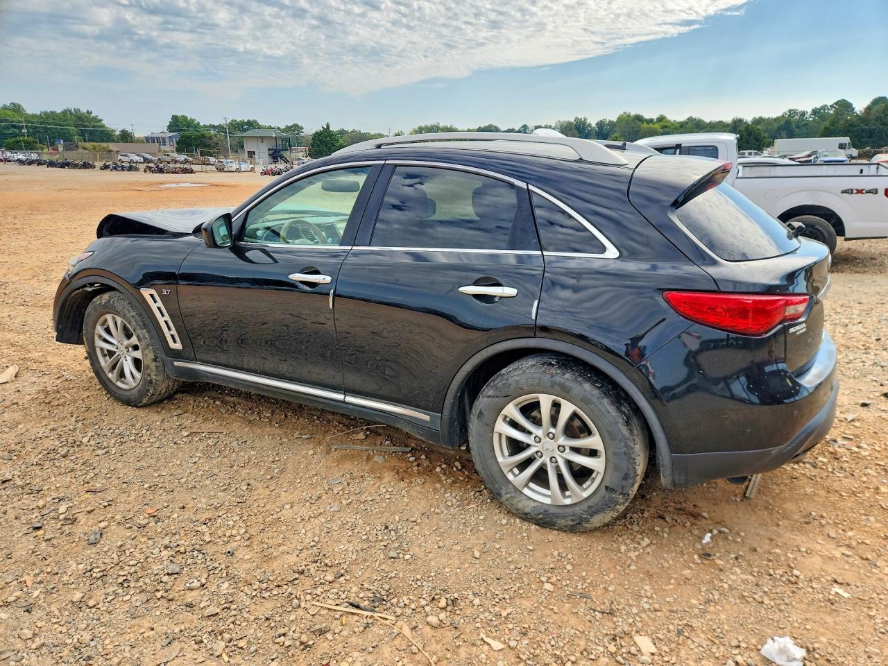 2015 INFINITI QX70 BASE — снимка 2