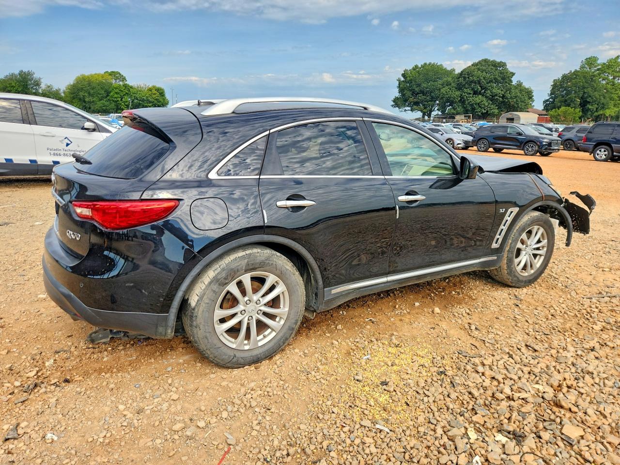 2015 INFINITI QX70 BASE — снимка 3