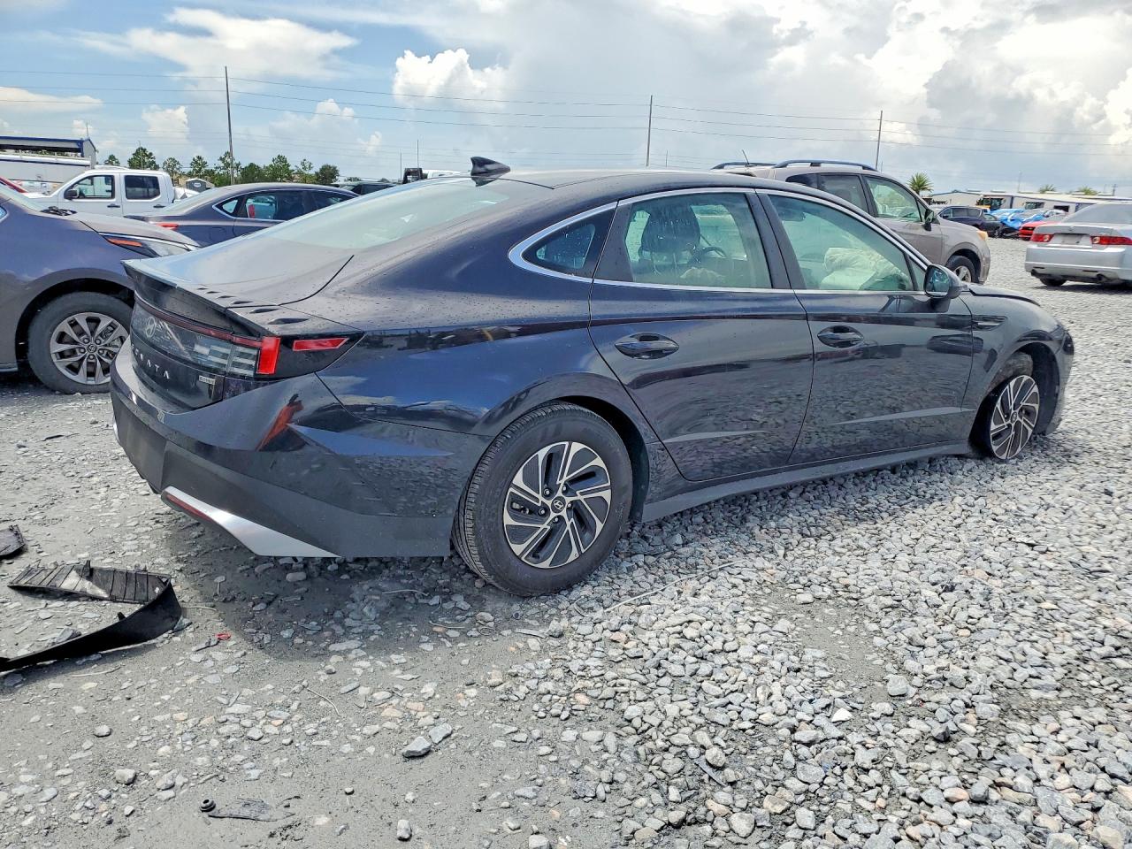 2026 HYUNDAI SONATA HYBRID BLUE — снимка 3