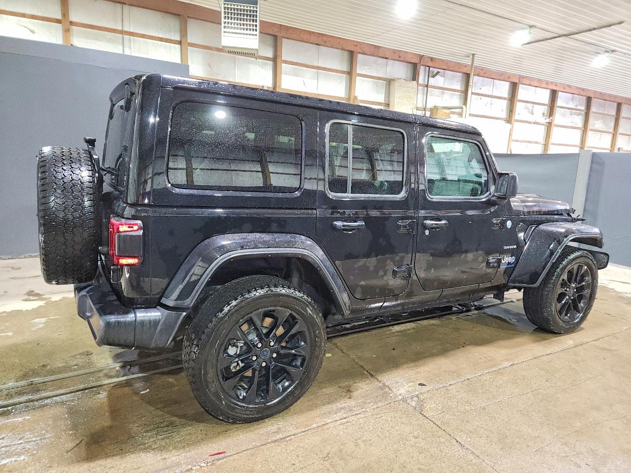 2024 JEEP WRANGLER SAHARA 4XE — снимка 3