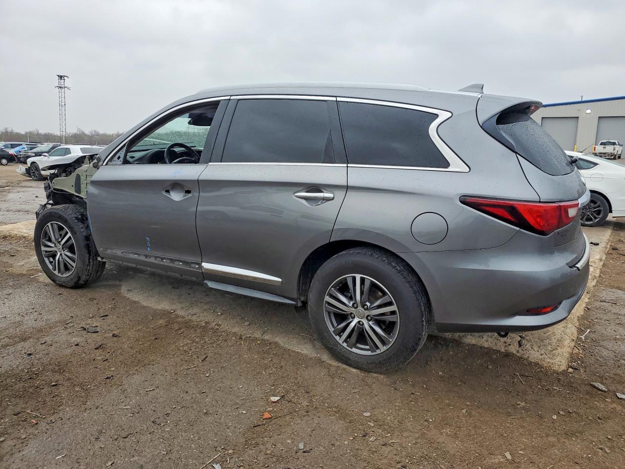 2020 INFINITI QX60 LUXE — снимка 2