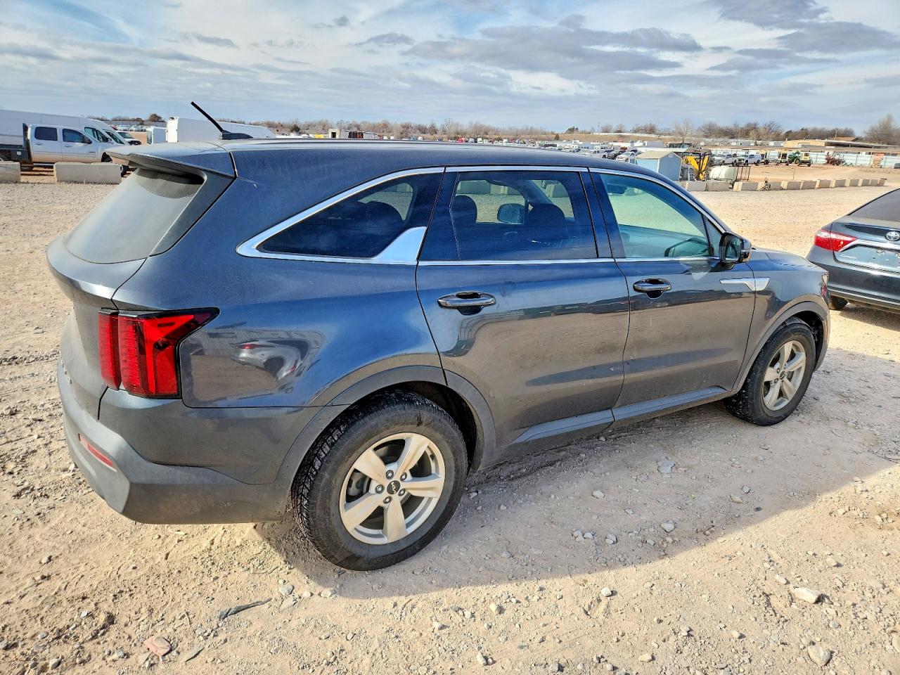 2022 KIA SORENTO LX — снимка 3