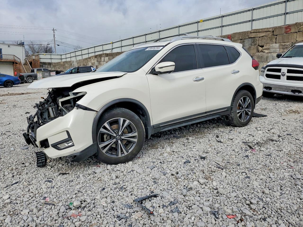 2017 NISSAN ROGUE S