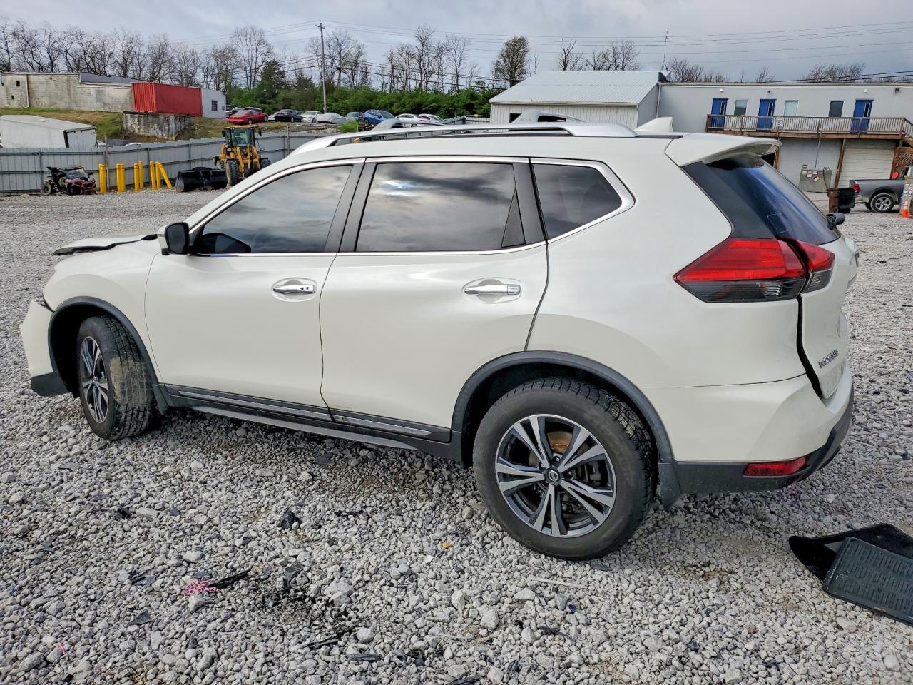 2017 NISSAN ROGUE S — снимка 2