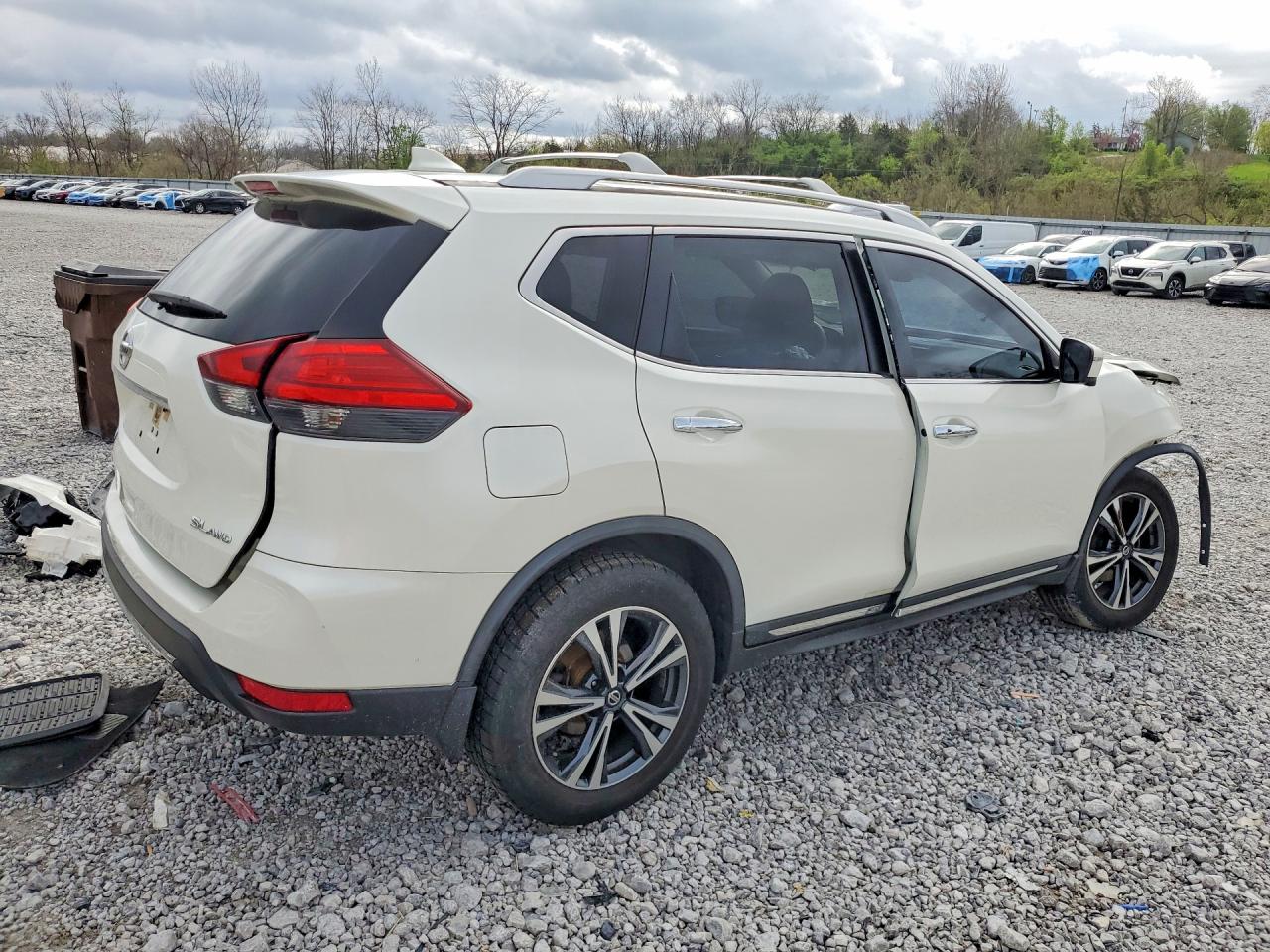 2017 NISSAN ROGUE S — снимка 3