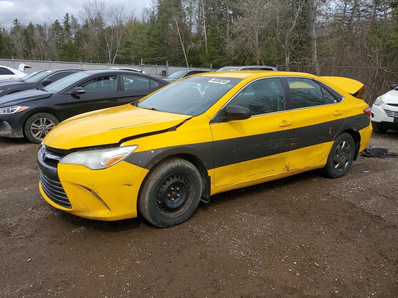 2015 TOYOTA CAMRY LE