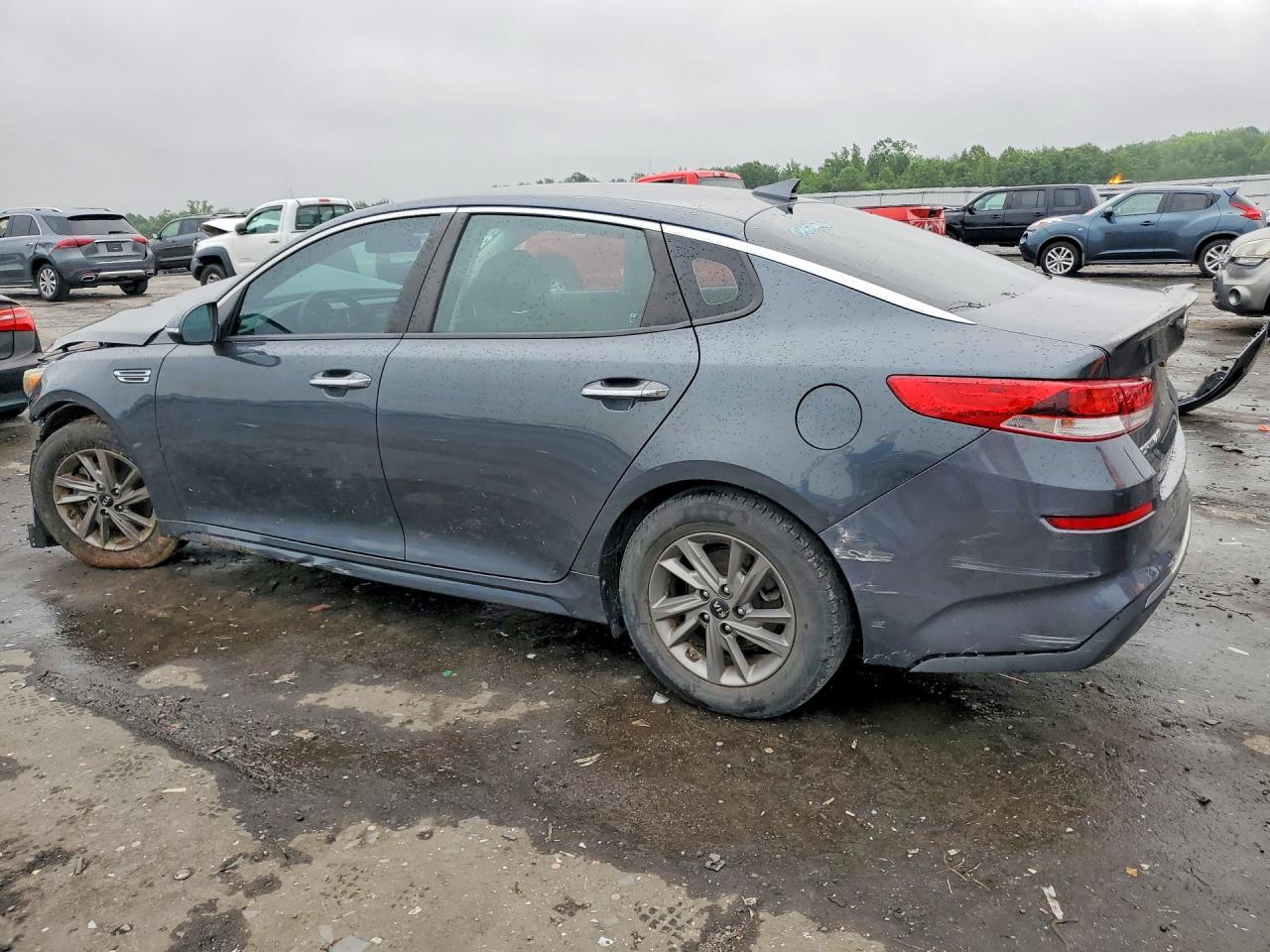 2020 KIA OPTIMA LX — снимка 2