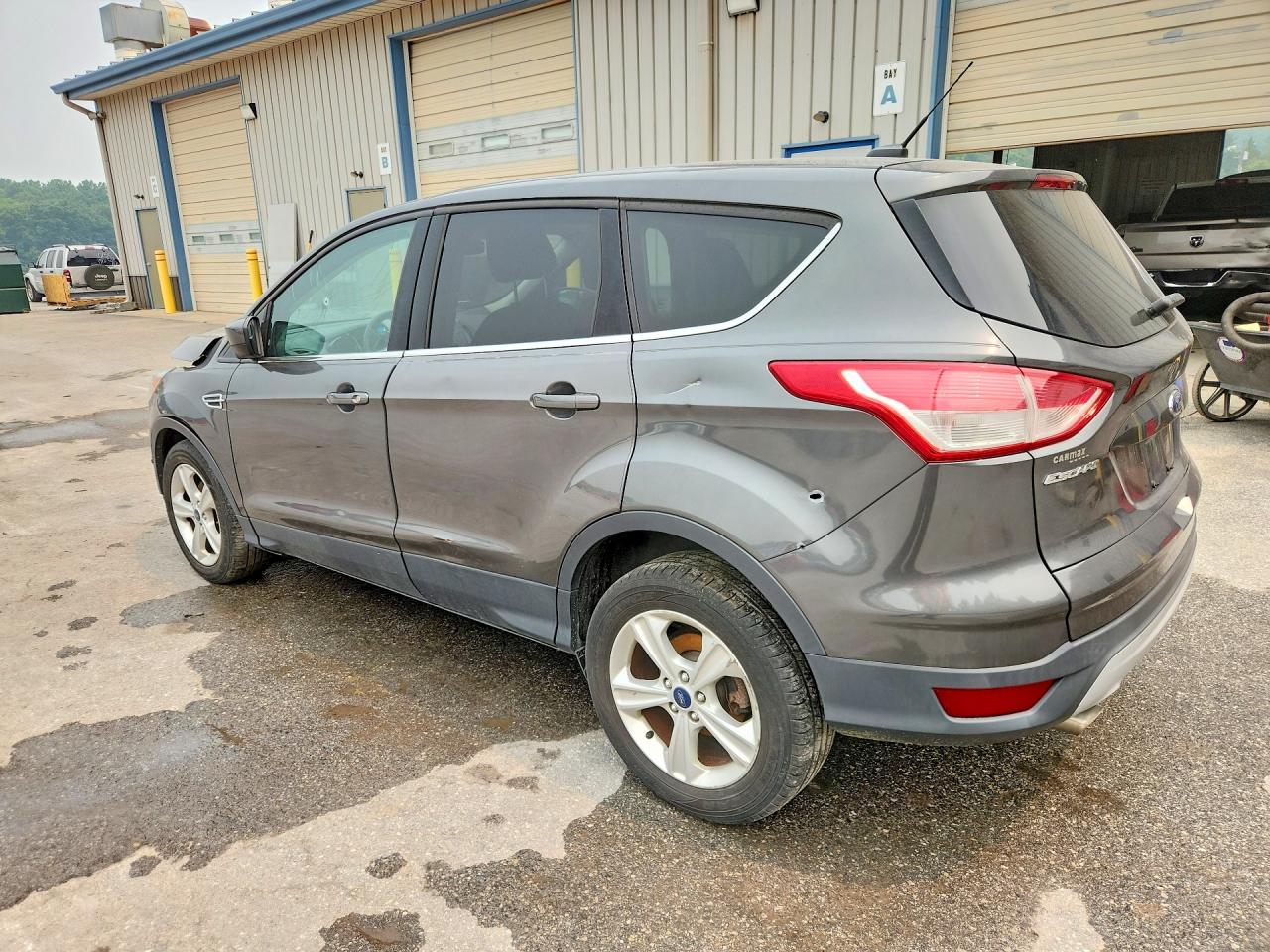 2016 FORD ESCAPE SE — снимка 2
