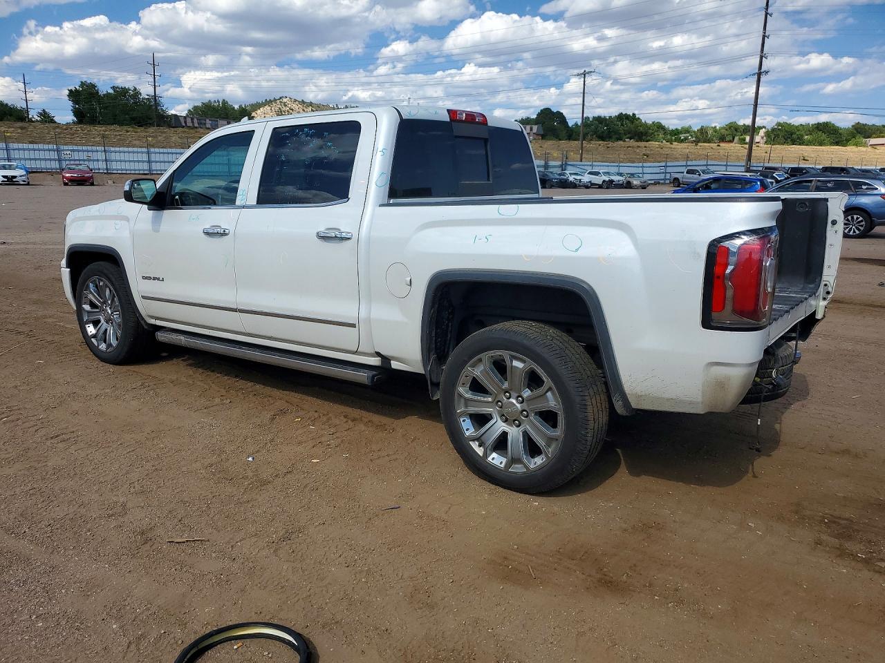 2017 GMC SIERRA K1500 DENALI — снимка 2